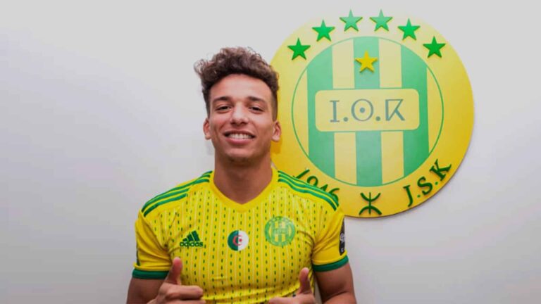 Zakaria Boulahia signe à la JSK Zakaria Boulahia signe à la JSK