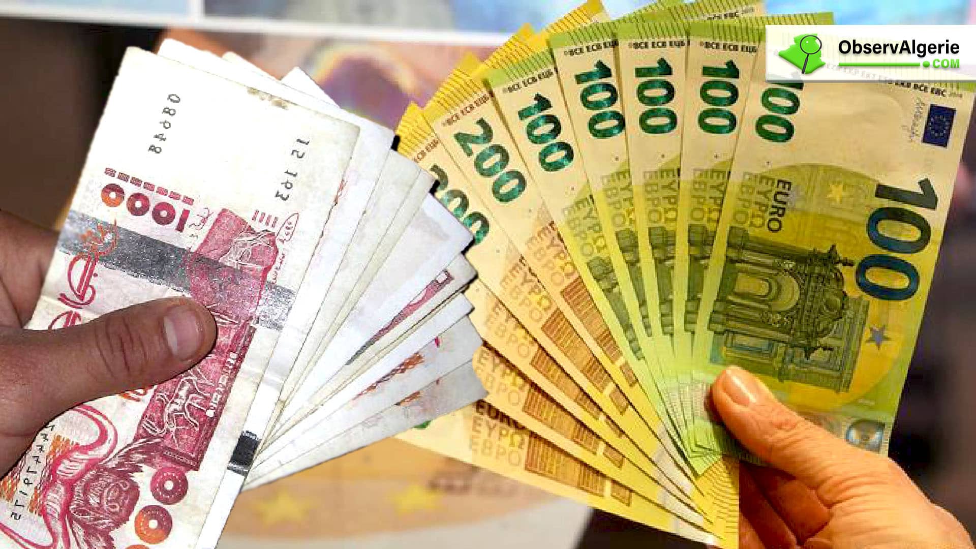 Des billets de banque, en dinar algérien et en euro