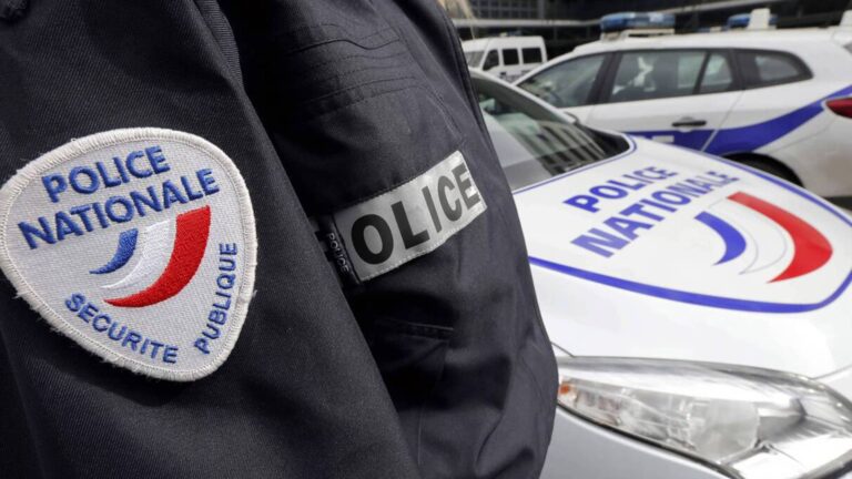 Photo illustration : élément de la police française