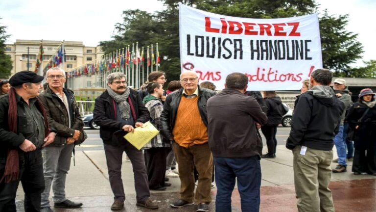Rassemblement de soutien à Louisa Hanoune en Suisse