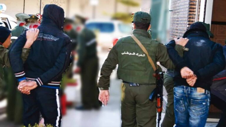 Photo illustration : Deux individus arrêtés par la gendarmerie