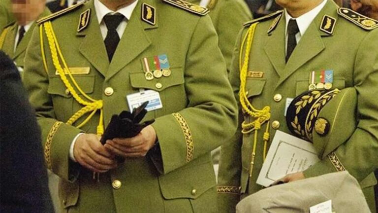 Deux généraux algériens non identifiés