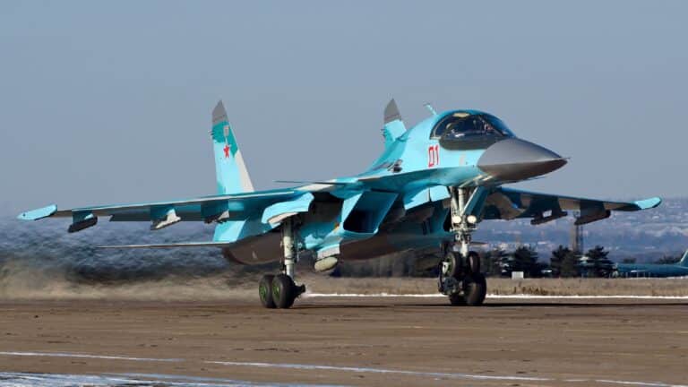 Su-34 Sukhoï - Exercice militaire - Algérie - Tunisie - France