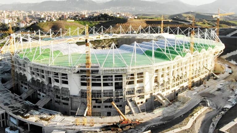 Illustration : Nouveau stade de Tizi Ouzou à Boukhalfa