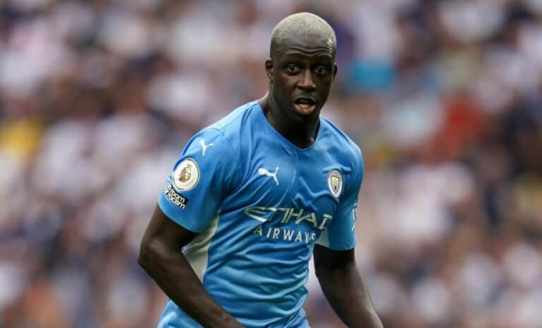Benjamin Mendy, avec le maillot de Manchester City