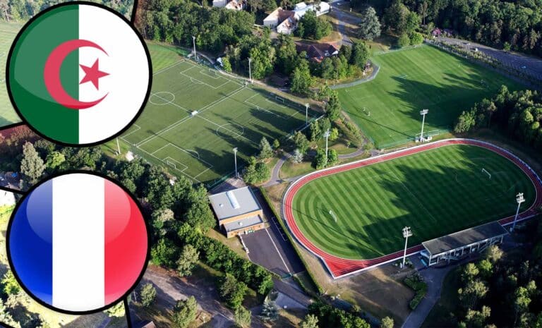 Montage : Algérie - France, Centre national de football Fernand-Sastre de Clairefontaine (CTNF), à Paris