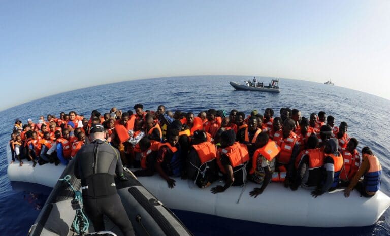 Bateau de migrants