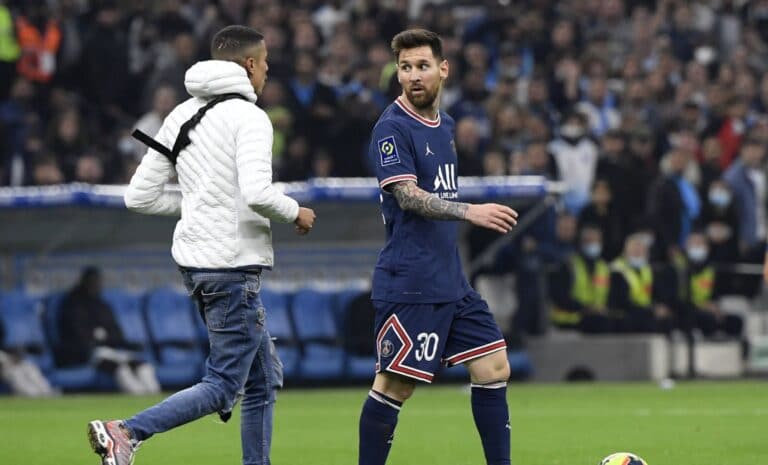 Hamza avec Lionnel Messi (match OL-PSG)