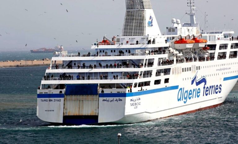 Navire d'Algérie Ferries