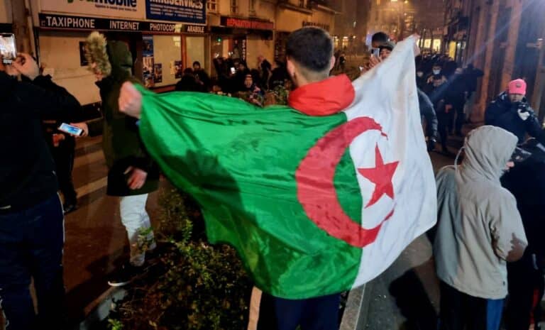 Supporters algériens en France - Olympique lyonnais