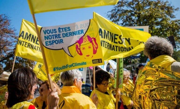 Amnesty International - Titres de séjour