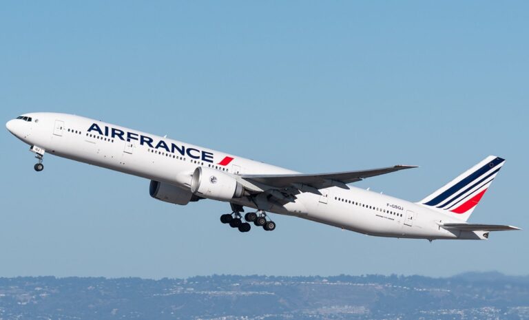 Boeing 777 d'Air France (F-GSQJ)