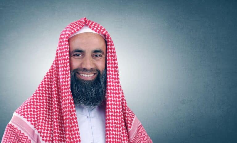 La barbe et la djellaba islamiques seront interdites par Marine Le Pen