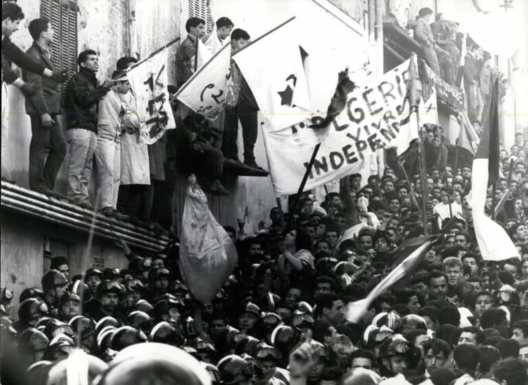 manifestation pour l'indépendance de l'Algérie