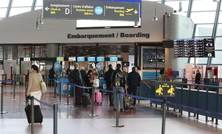 Aéroport de Nice-Côte d'Azur - intérieur