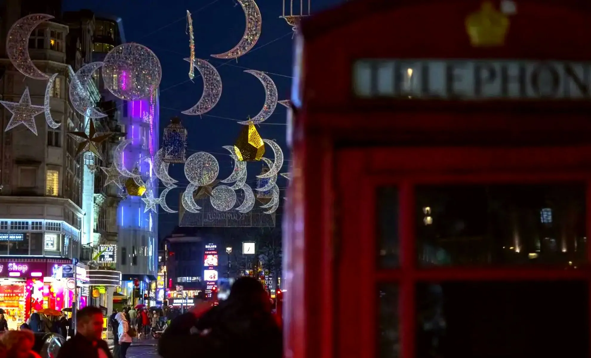 rues de Londres décorées pour le ramadan 2023 (fête musulmane)