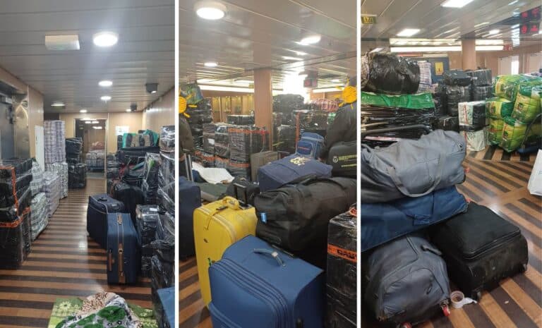Bagages des trabendistes dans un bateau d'Algérie Ferries