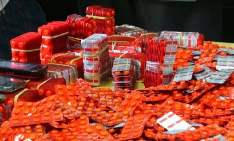 Psychotropes - PAF - Police aux frontières - Aéroport - Trafic - Algérie