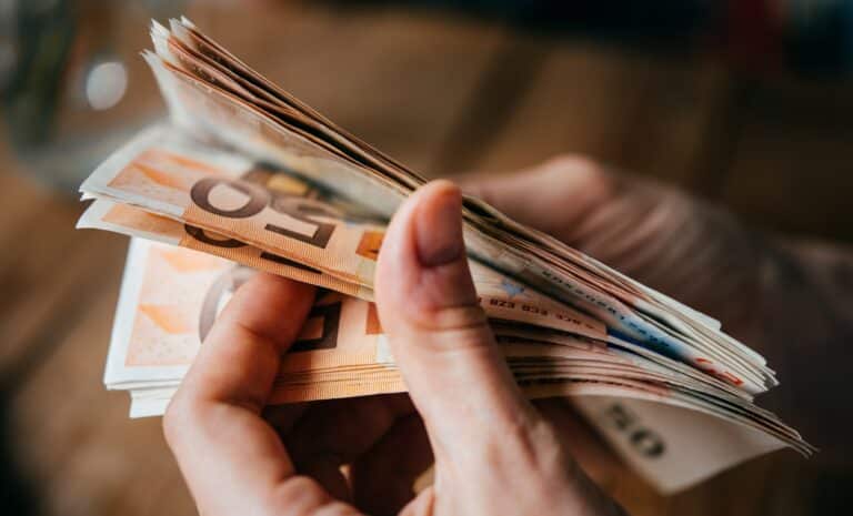 Allocation touristique de 750 euros : la mise en garde de la Banque d'Algérie