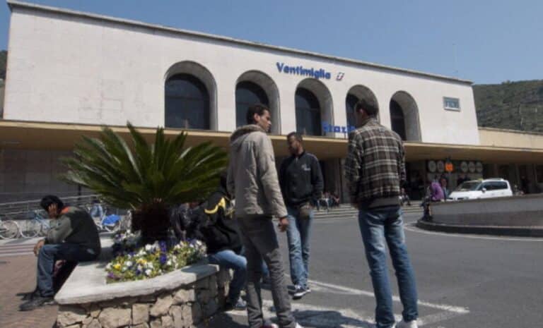 Migrants tunisiens - Italie - Prisons italiennes - Suicides