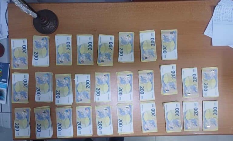 Saisie d'une somme en euros non déclarée
