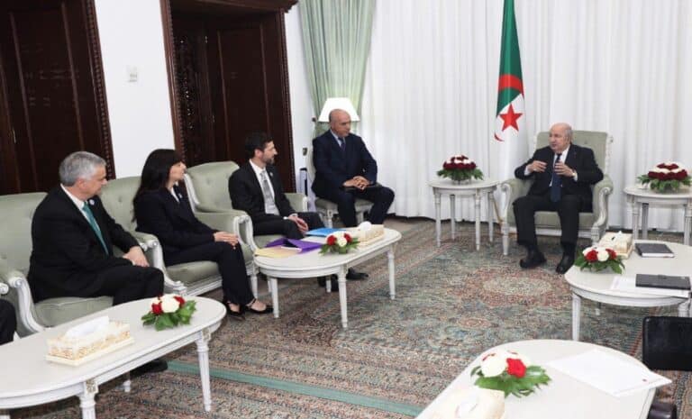 Abdelmadjid Tebboune - Algérie - Chevron