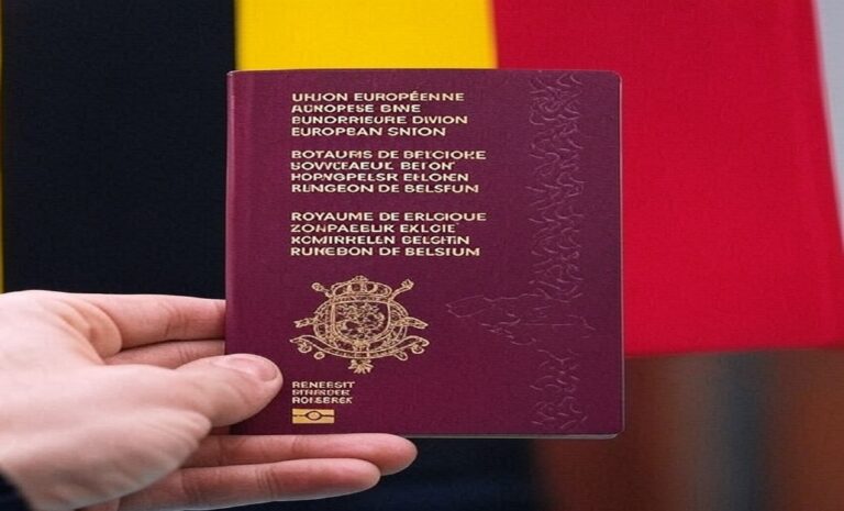 La Belgique durcit les conditions d'accès à la nationalité
