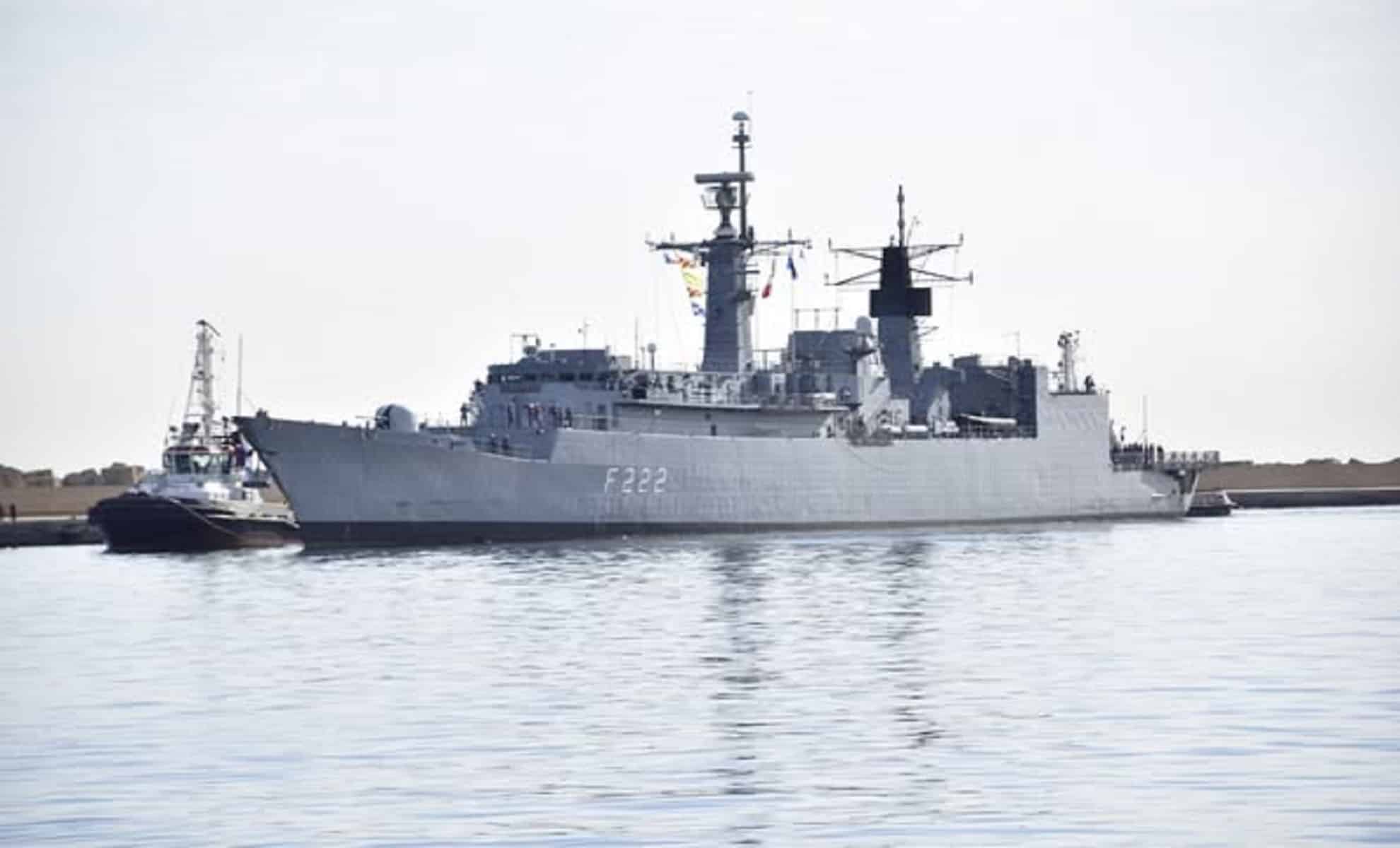 Une frégate de l’OTAN accoste au port d’Alger
