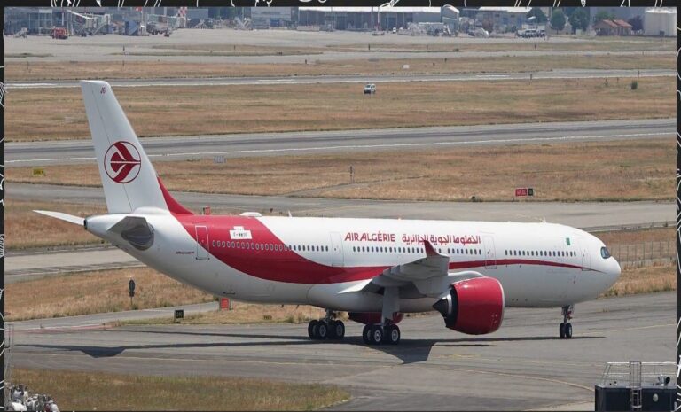 Air Algérie : le sixième Airbus A330-900neo effectue son premier vol à Toulouse