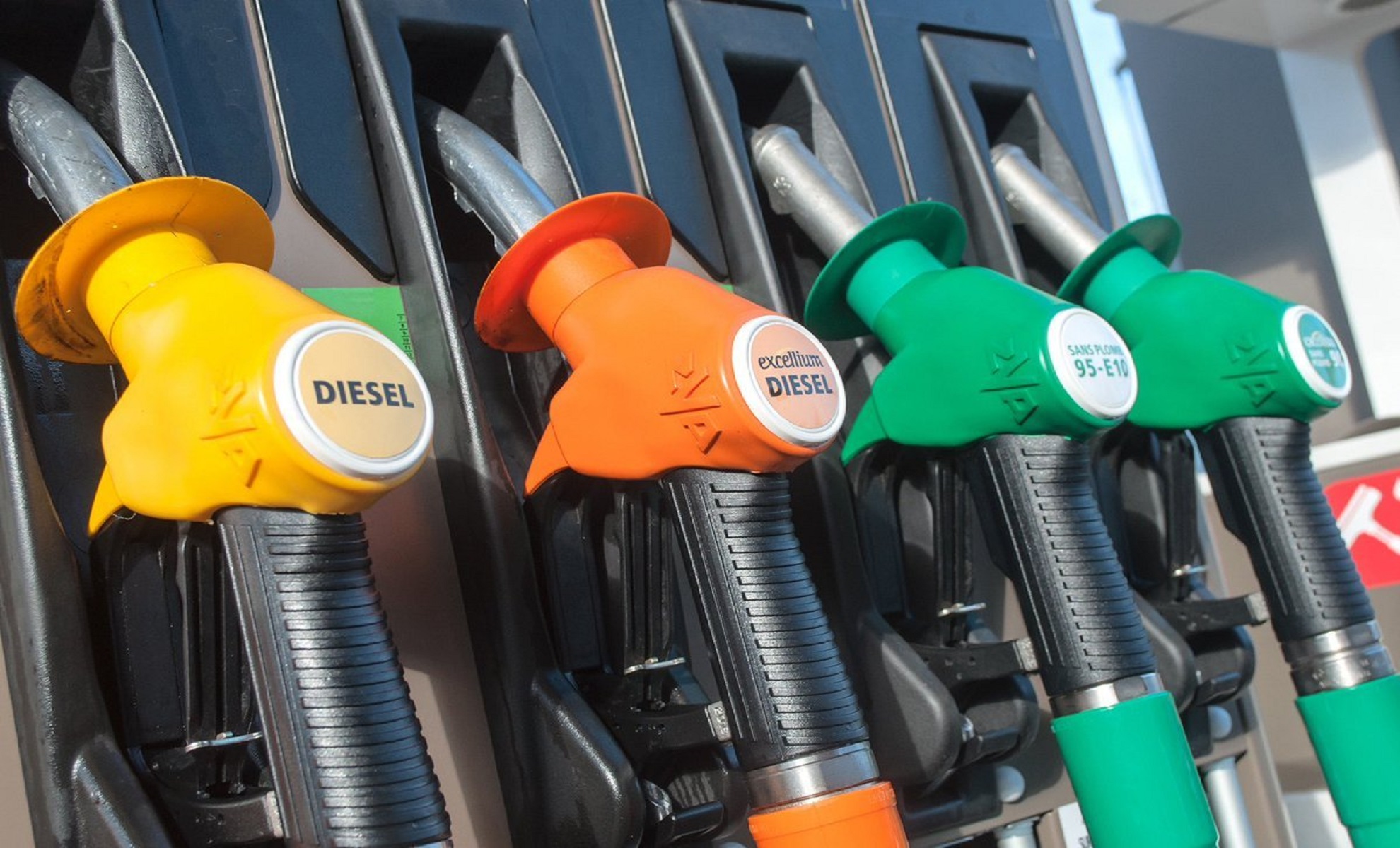 Carburants : l’Algérie 2e fournisseur de la France au premier semestre 2026 Carburants : l’Algérie 2e fournisseur de la France au premier semestre 2026