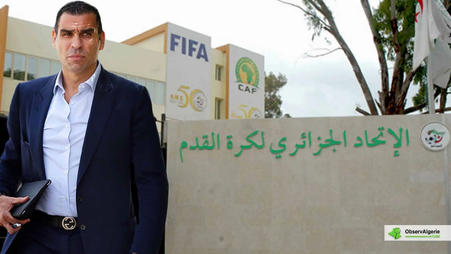 Kheireddine Zetchi devant le siège de la Fédération algérienne de football (FAF)