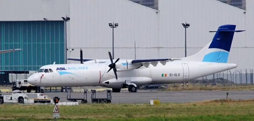 "EI-SLV(cn 154)ATR 72-202(F) ASL Airlines Ireland" by LFSB Planes Pictures is licensed under CC BY-NC-ND 2.0