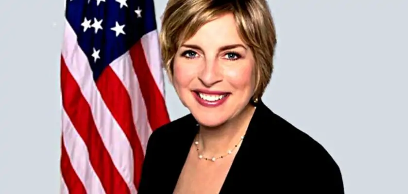 Elizabeth Moore Aubin, ambassadeur des USA en Algérie