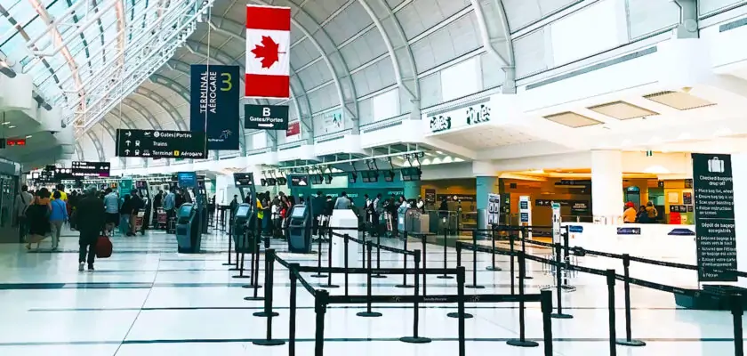 Aéroport international d'Ottawa (Canada)