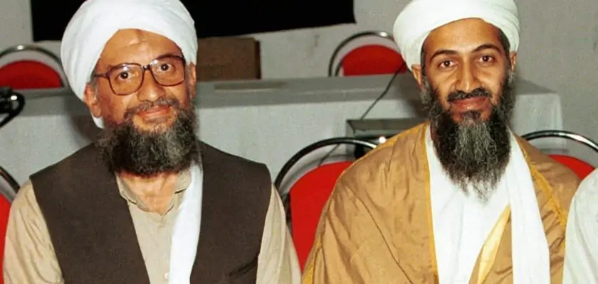 Ayman Al-Zawahiri avec Oussama Ben Laden, Al-Qaïda